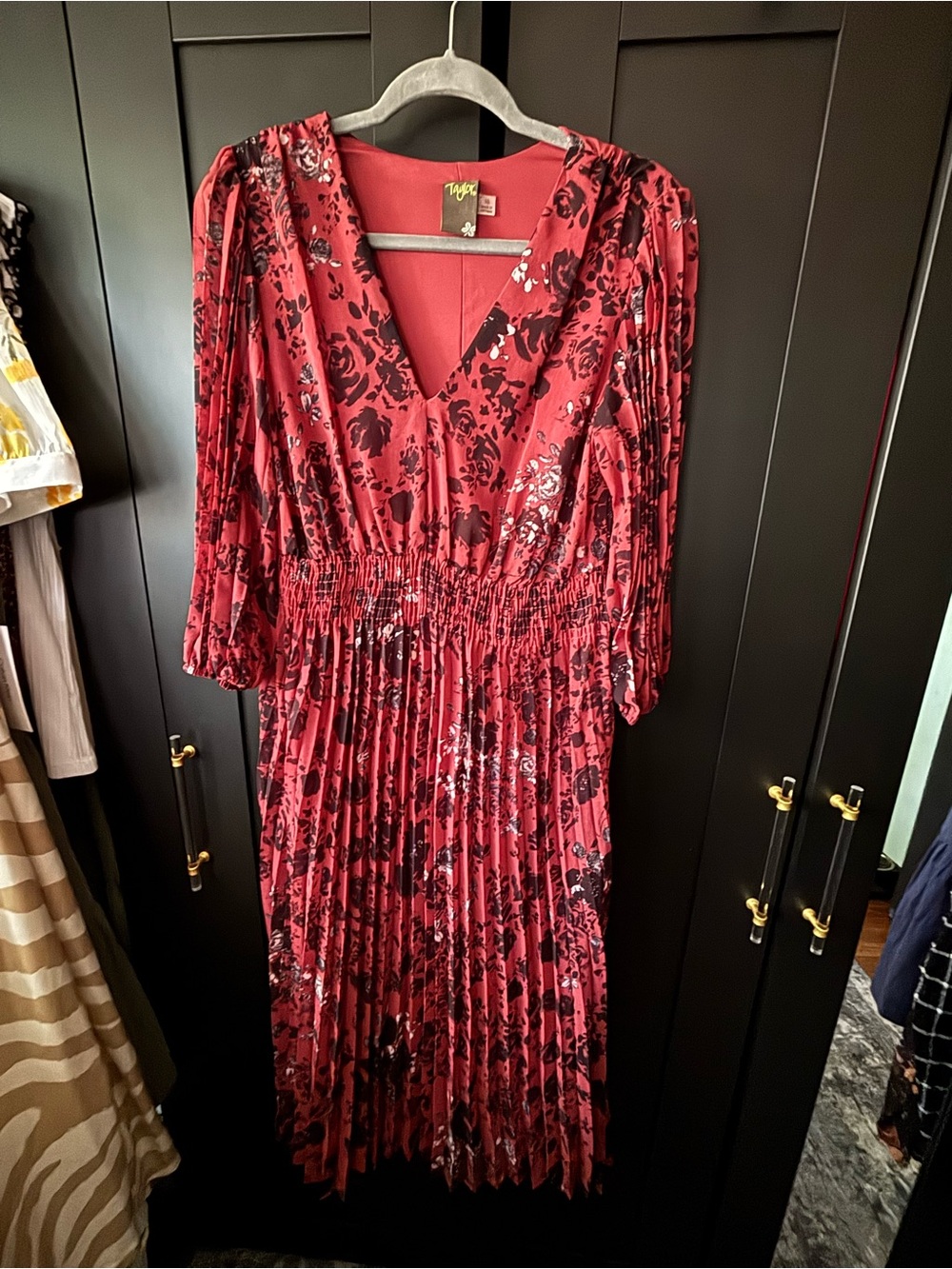Taylor Red and Black Floral V-Neck Pleated Midi Dress